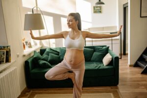 Les bienfaits du yoga prénatal chez la femme enceinte