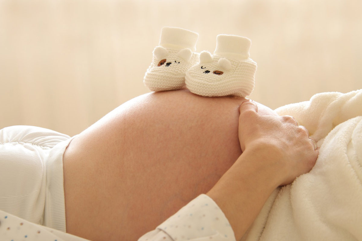 Accompagner la femme enceinte jusqu’à la maternité