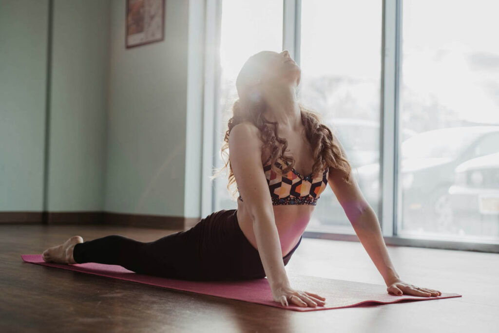 Mincir grâce au yoga après une grossesse