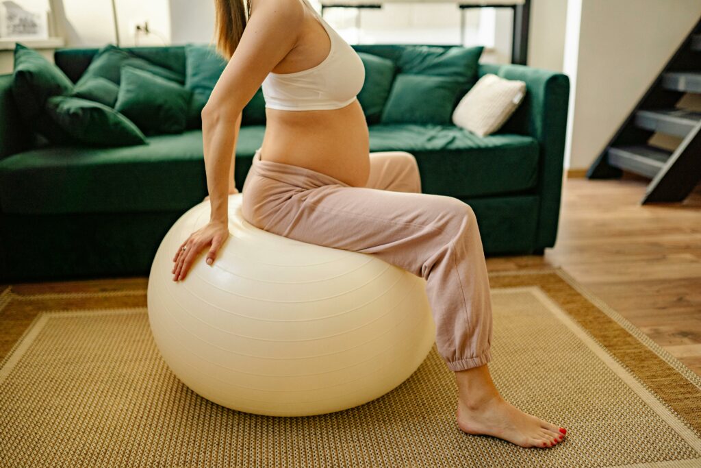 femme enceinte ballon grossesse